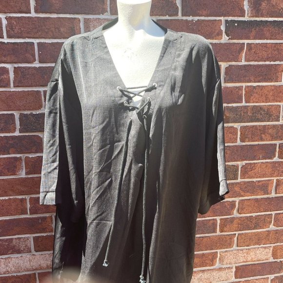 Womens black boutique blouse NWT size 4x plus size criss cross cord lace up Neck - Picture 1 of 6